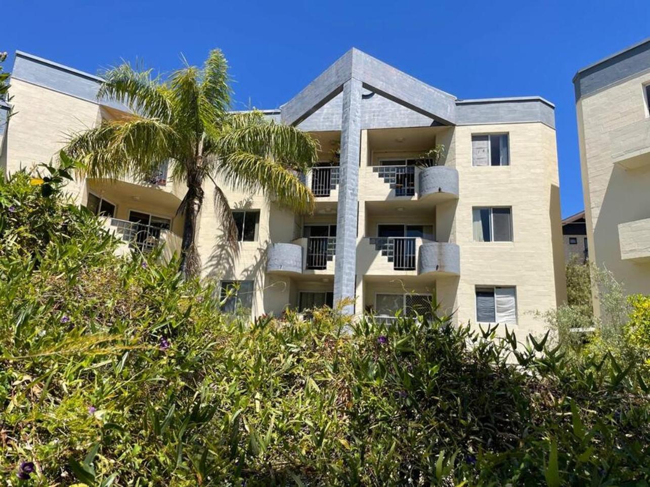 Magical Mcatee W Pool And King Bed Apartment Fremantle Exterior photo